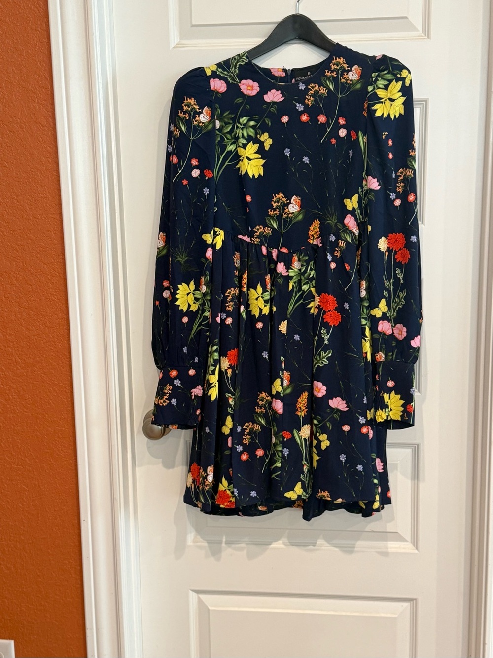 Pomander Place Navy Floral Long-Sleeve Casual Dress